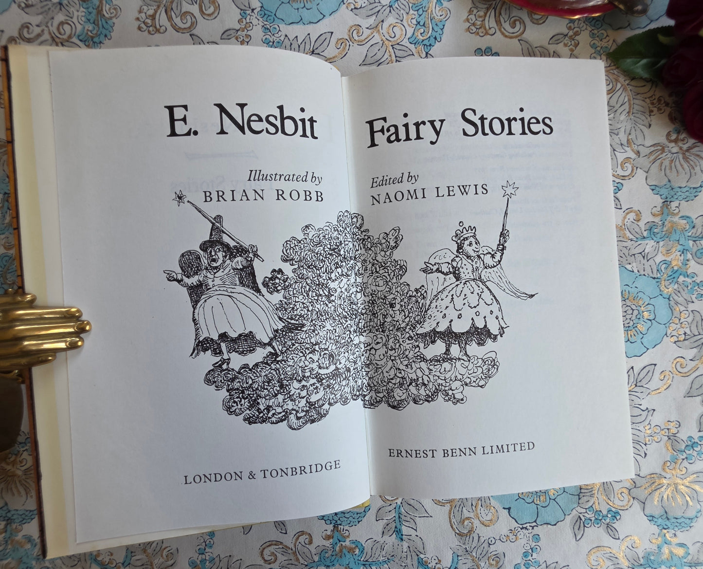 1977 E. Nesbit Fairy Stories - Scarce Vintage Book in Fine Condition