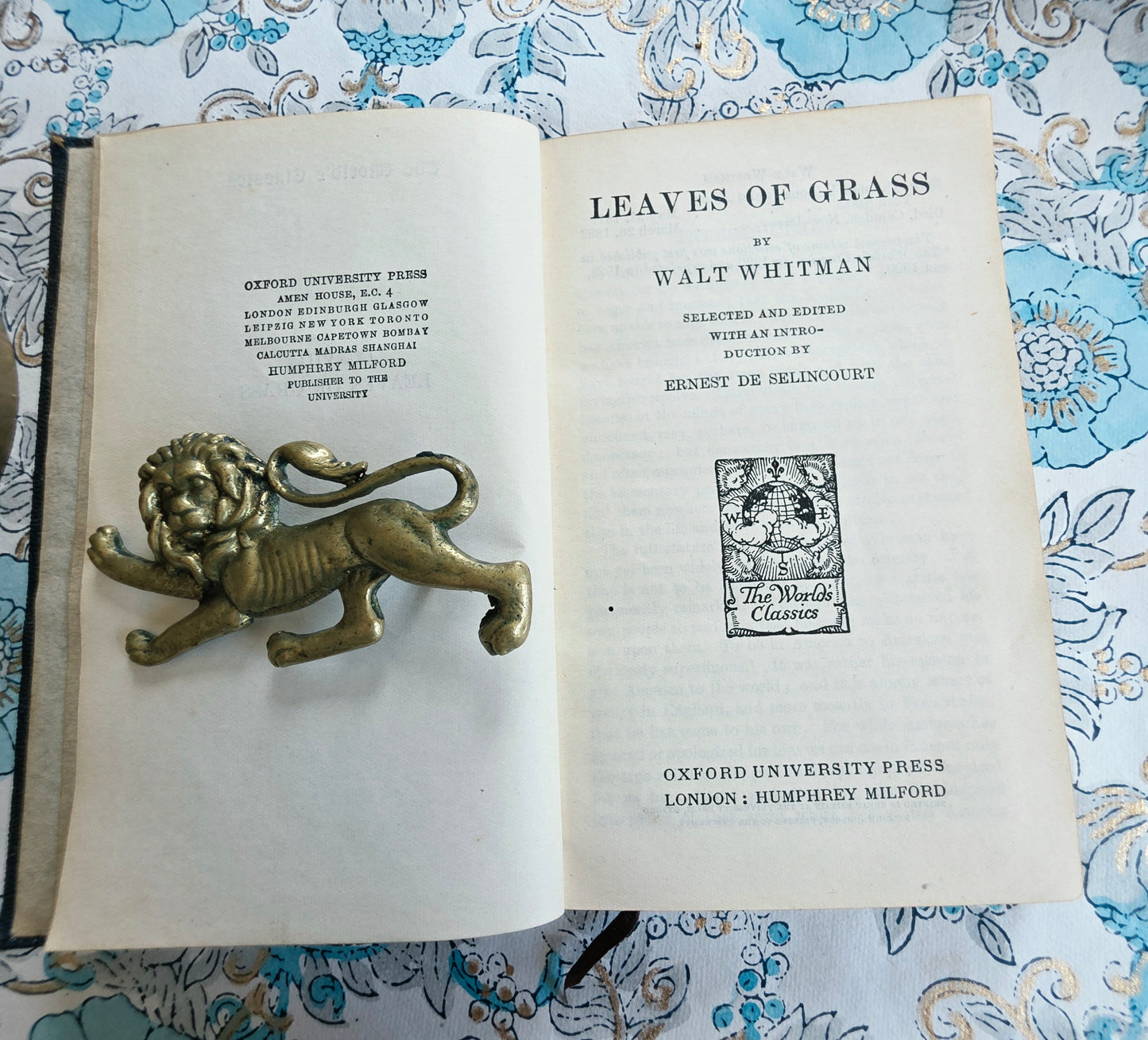 1929 Walt Whitman - Leaves of Grass - Vintage Pocket Sized Book