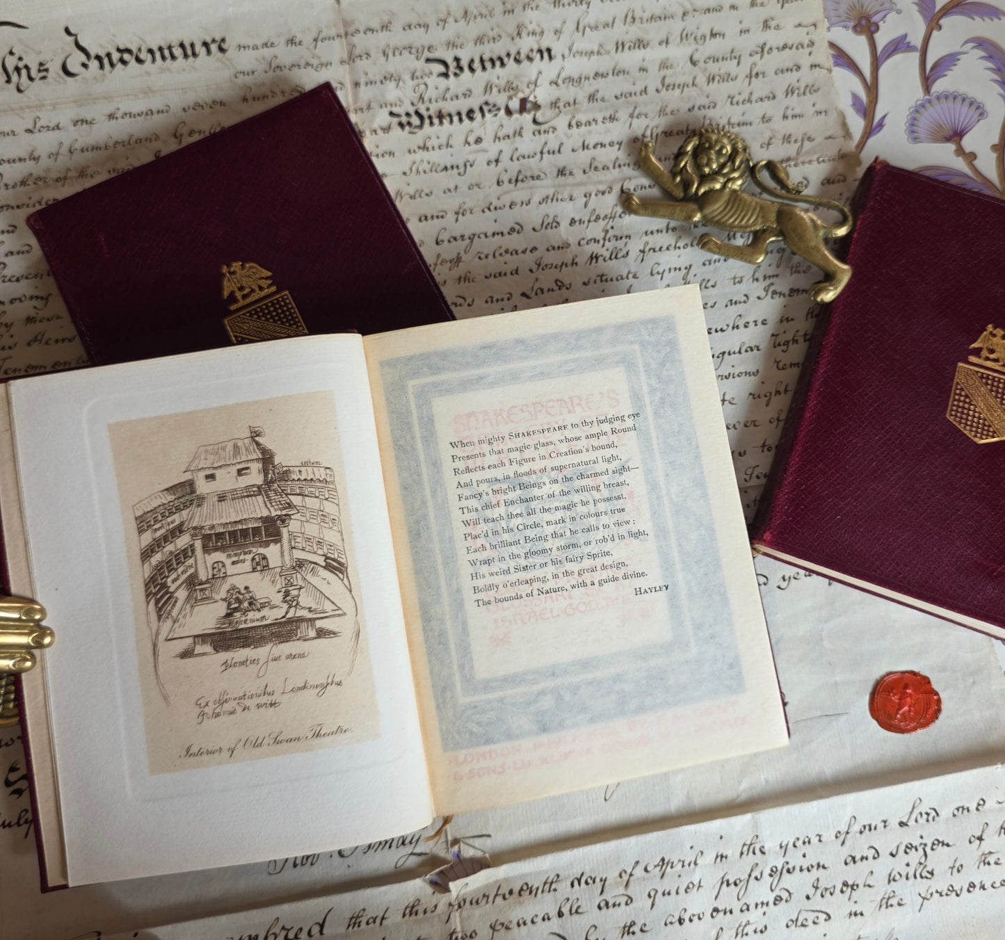 1910 Shakespeare - New Temple Collection - Complete Antique Set in Bespoke Tabletop Wooden Shelf
