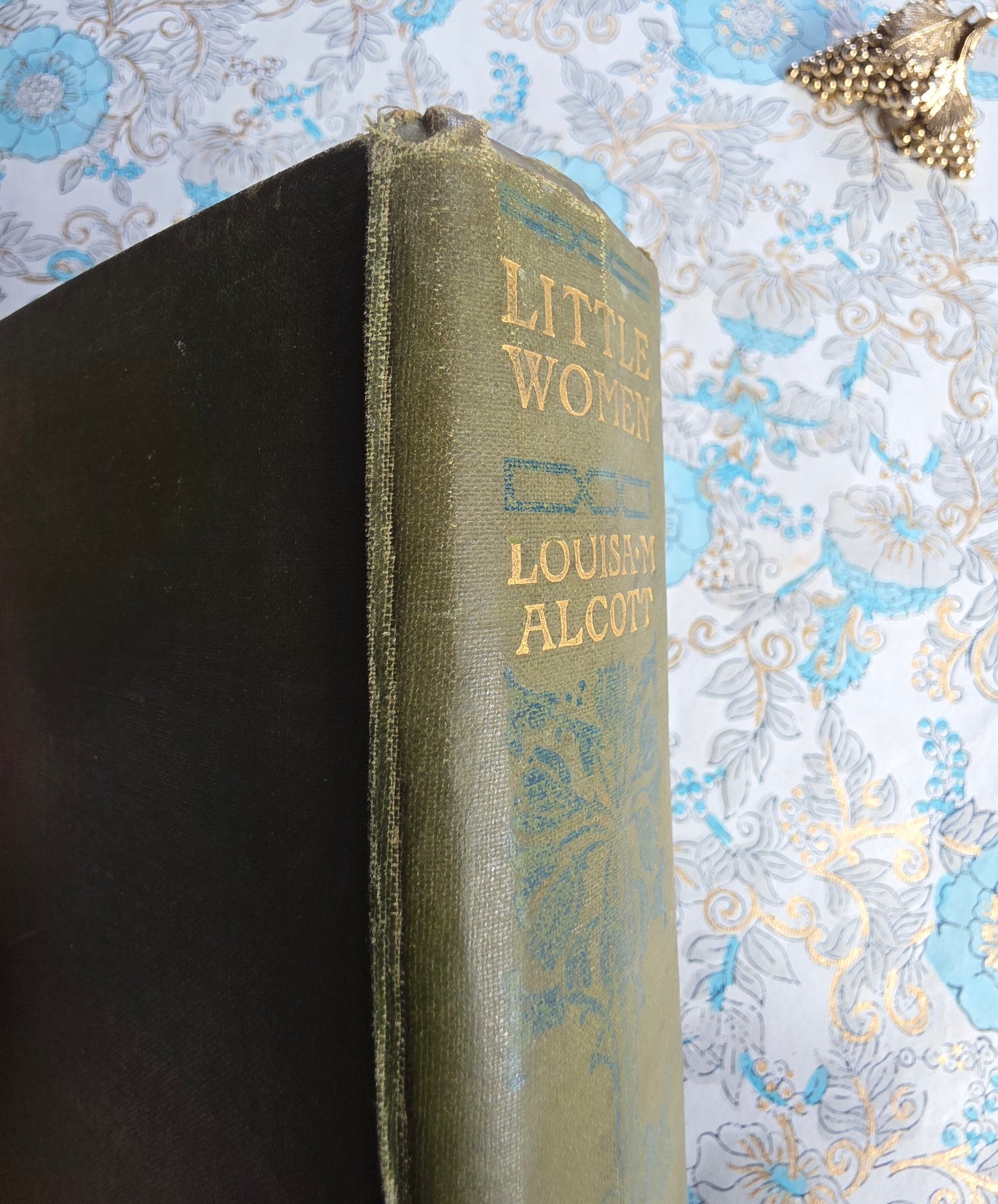 c1900 Little Women or Meg, Jo, Beth and Amy by Louisa May Alcott - Illustrated Antique Book