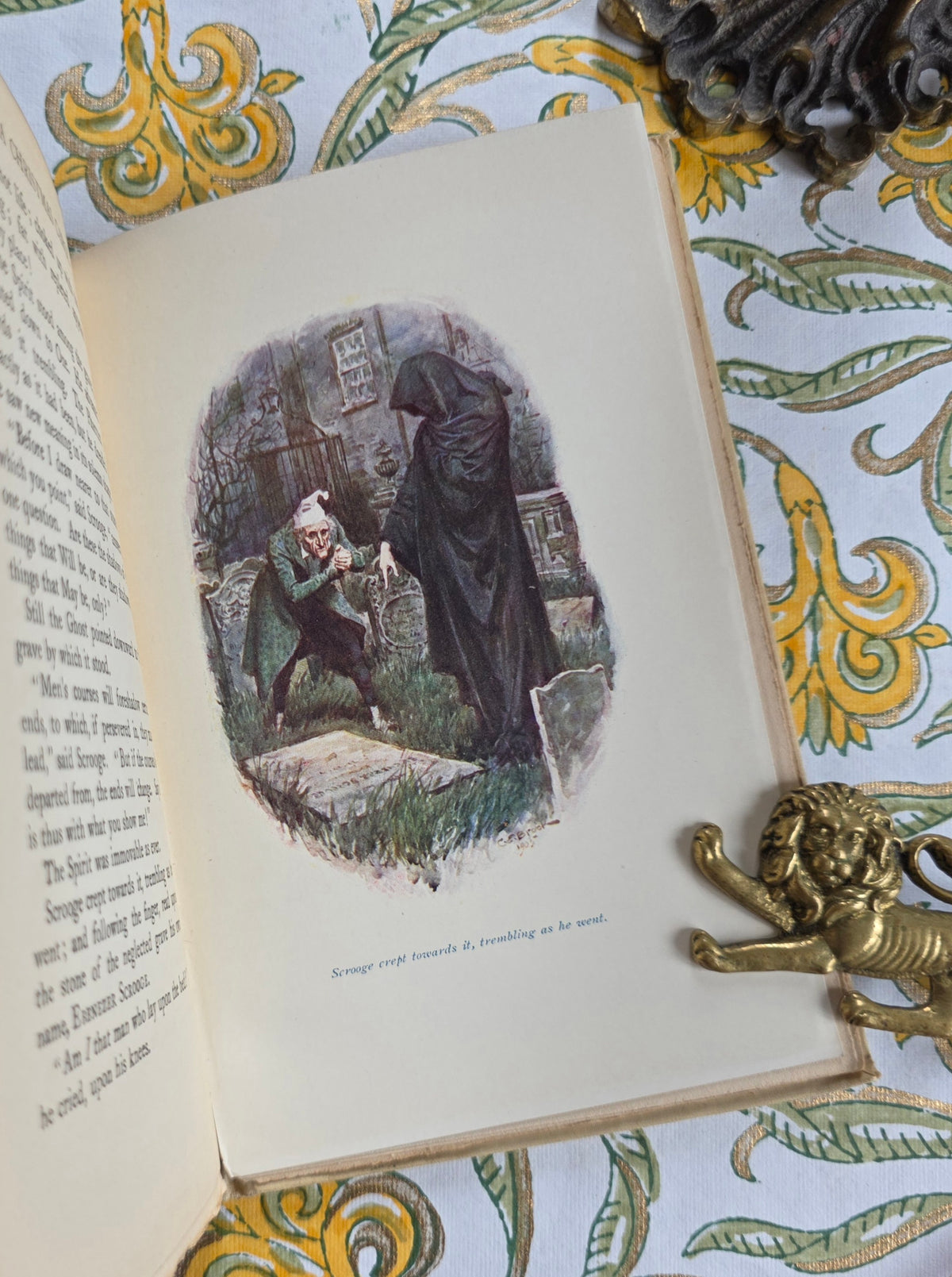 1905 A Christmas Carol by Charles Dickens - Illustrated Antique Christmas Book