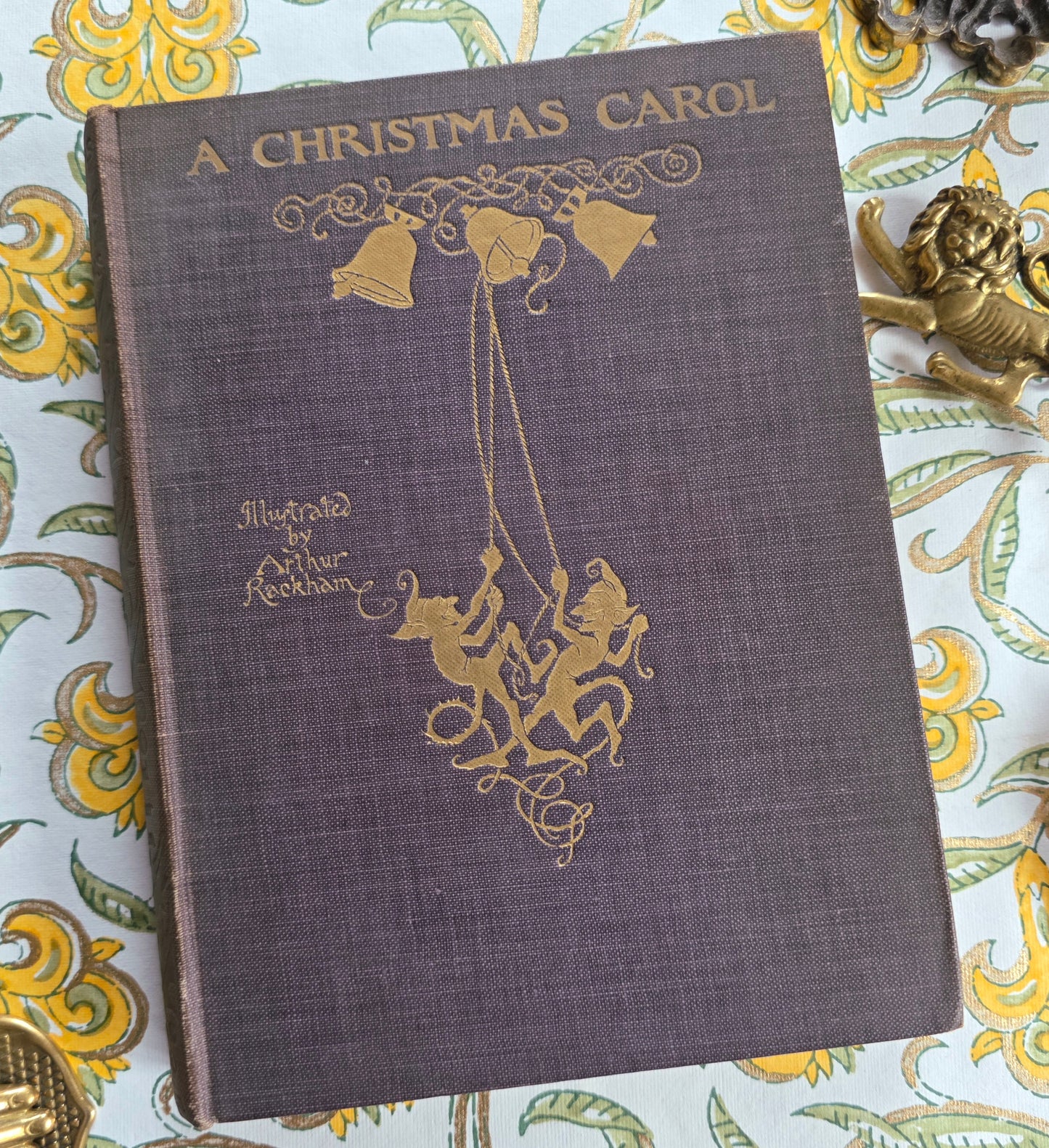 1915 A Christmas Carol by Charles Dickens - Illustrated Antique Christmas Book