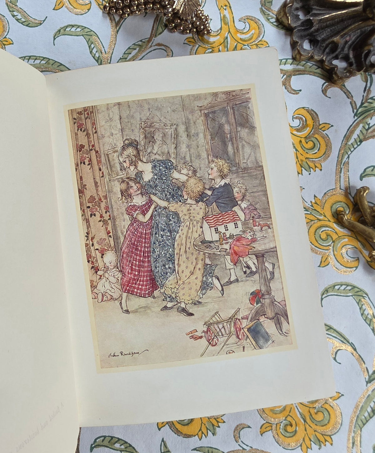 1915 A Christmas Carol by Charles Dickens - Illustrated Antique Christmas Book