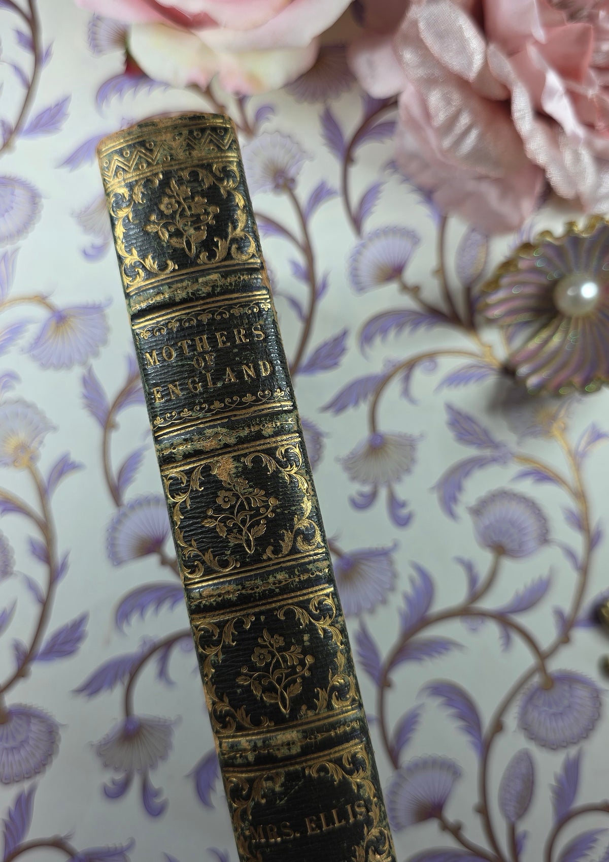 1843 The Mothers of England by SS Ellis - Antique Guide Book