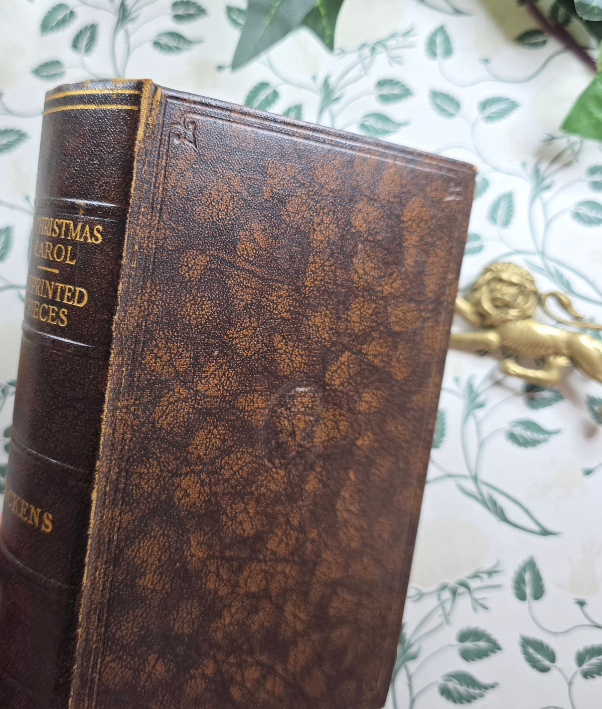 1930s A Christmas Carol - Plus Other Christmas Stories - Illustrated Vintage Edition