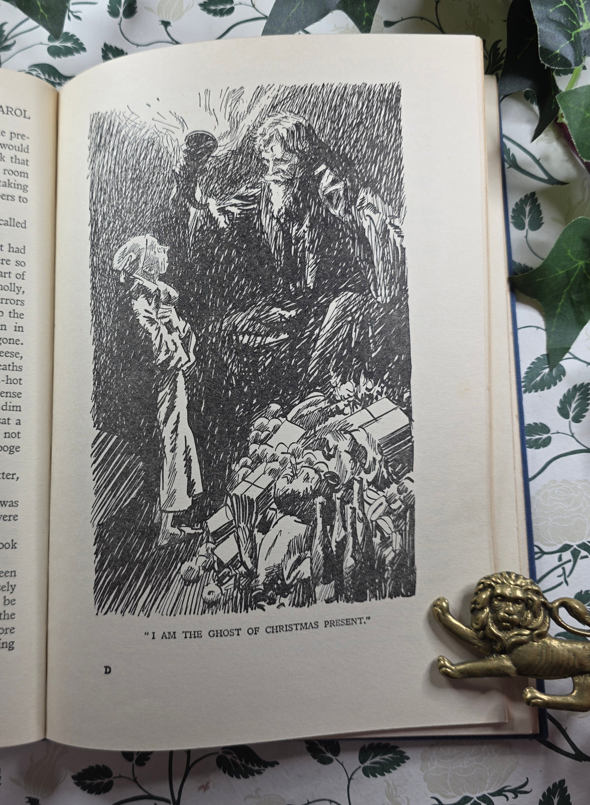 1930s Dickens' A Christmas Carol - Illustrated Antique Edition