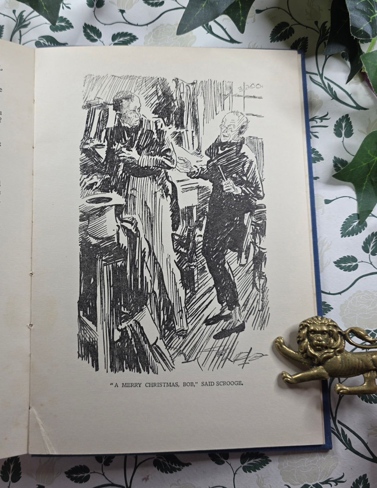 1930s Dickens' A Christmas Carol - Illustrated Antique Edition