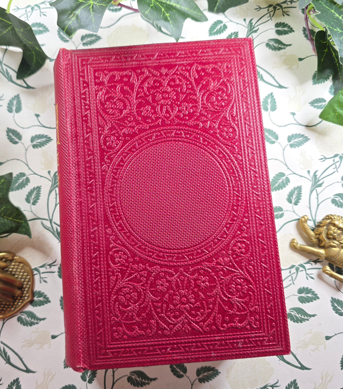 1930s Christmas Stories by Charles Dickens - Illustrated Antique Book - Short Stories So Does NOT Include the Longer Christmas Carol