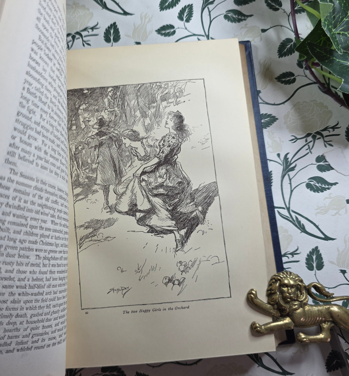 1902 Christmas Books Including A Christmas Carol by Charles Dickens - Illustrated Antique Book