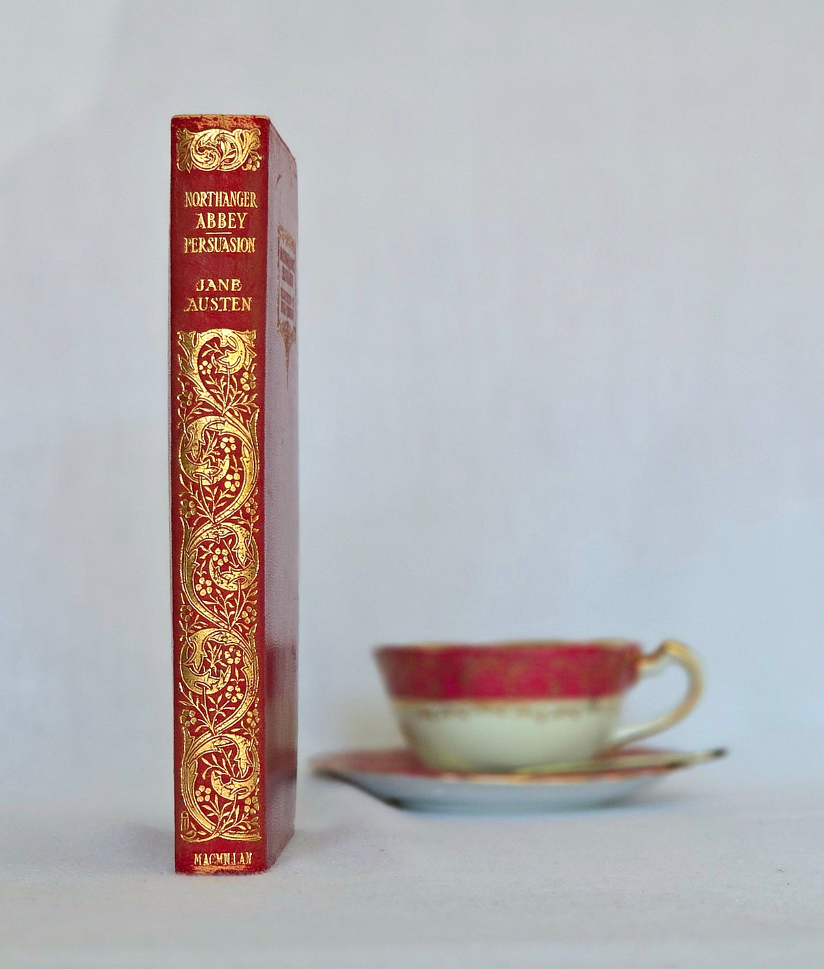 1909 Northanger Abbey and Persuasion by Jane Austen - Illustrated Antique Book