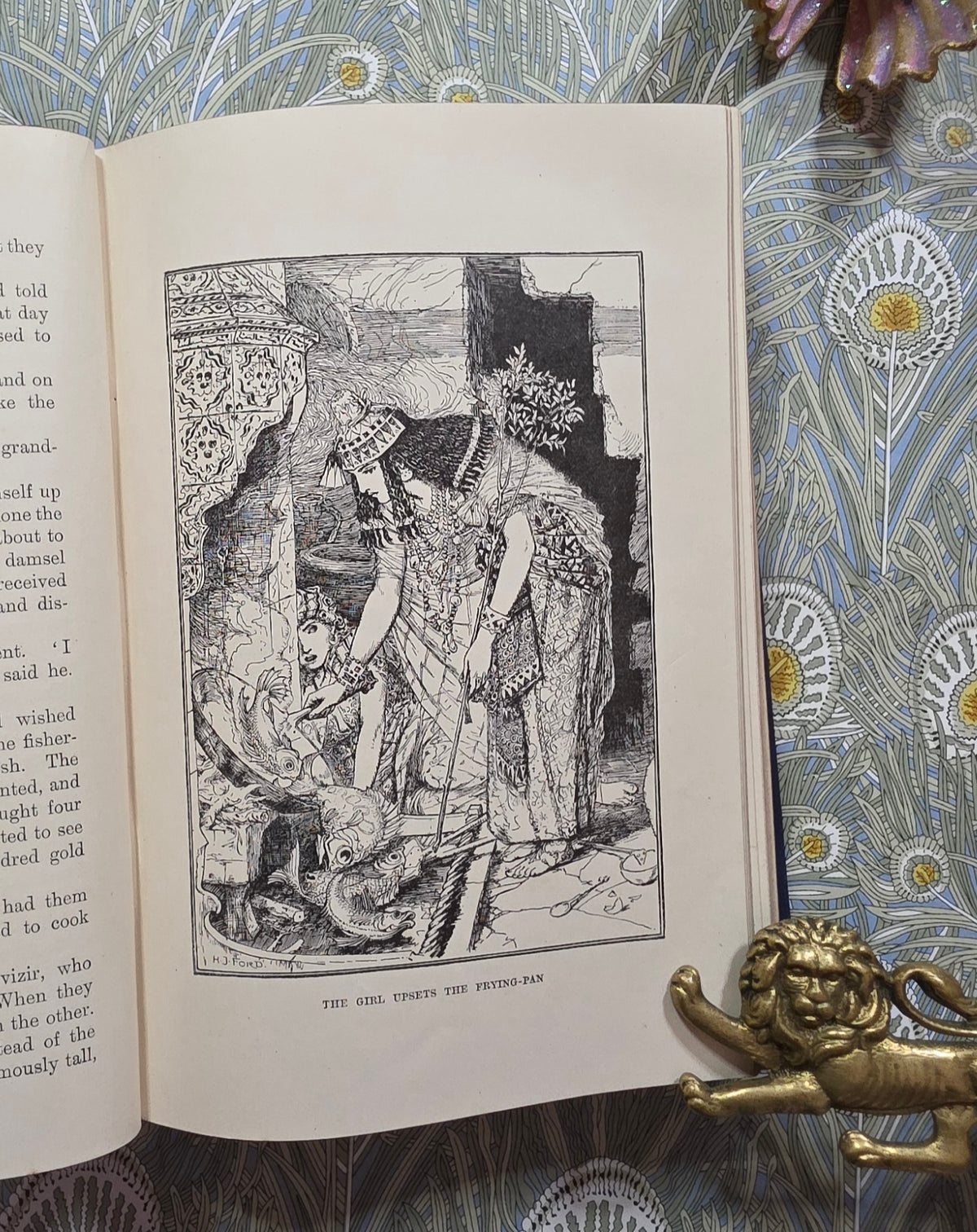 1898 The Arabian Nights Entertainments - Illustrated Antique Book