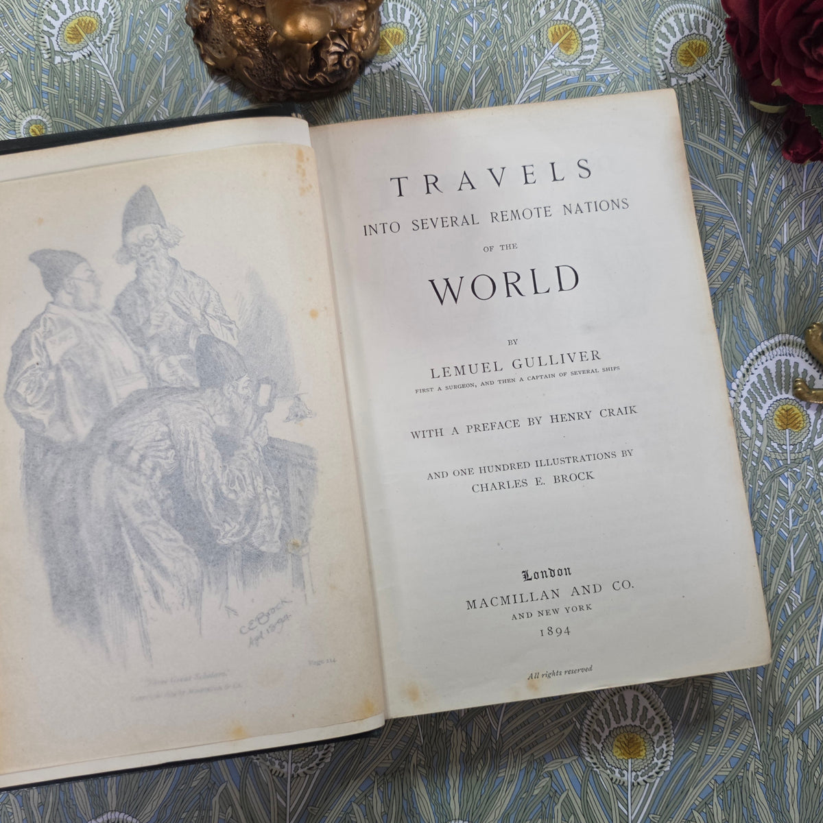 Gulliver's Travels by Jonathan Swift (1894) - Illustrated Antique Book