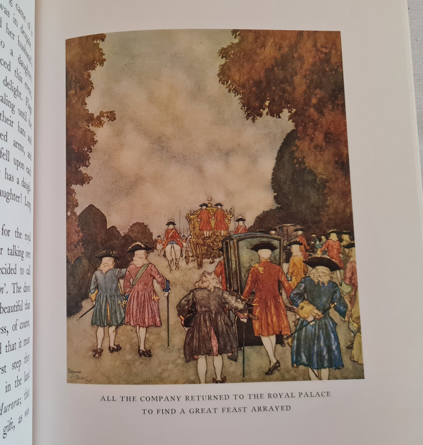 Perrault's Fairy Tales / Beautifully Illustrated by Edmund Dulac / Folio Society, London / Good Condition / Cinderella, Sleeping Beauty etc.