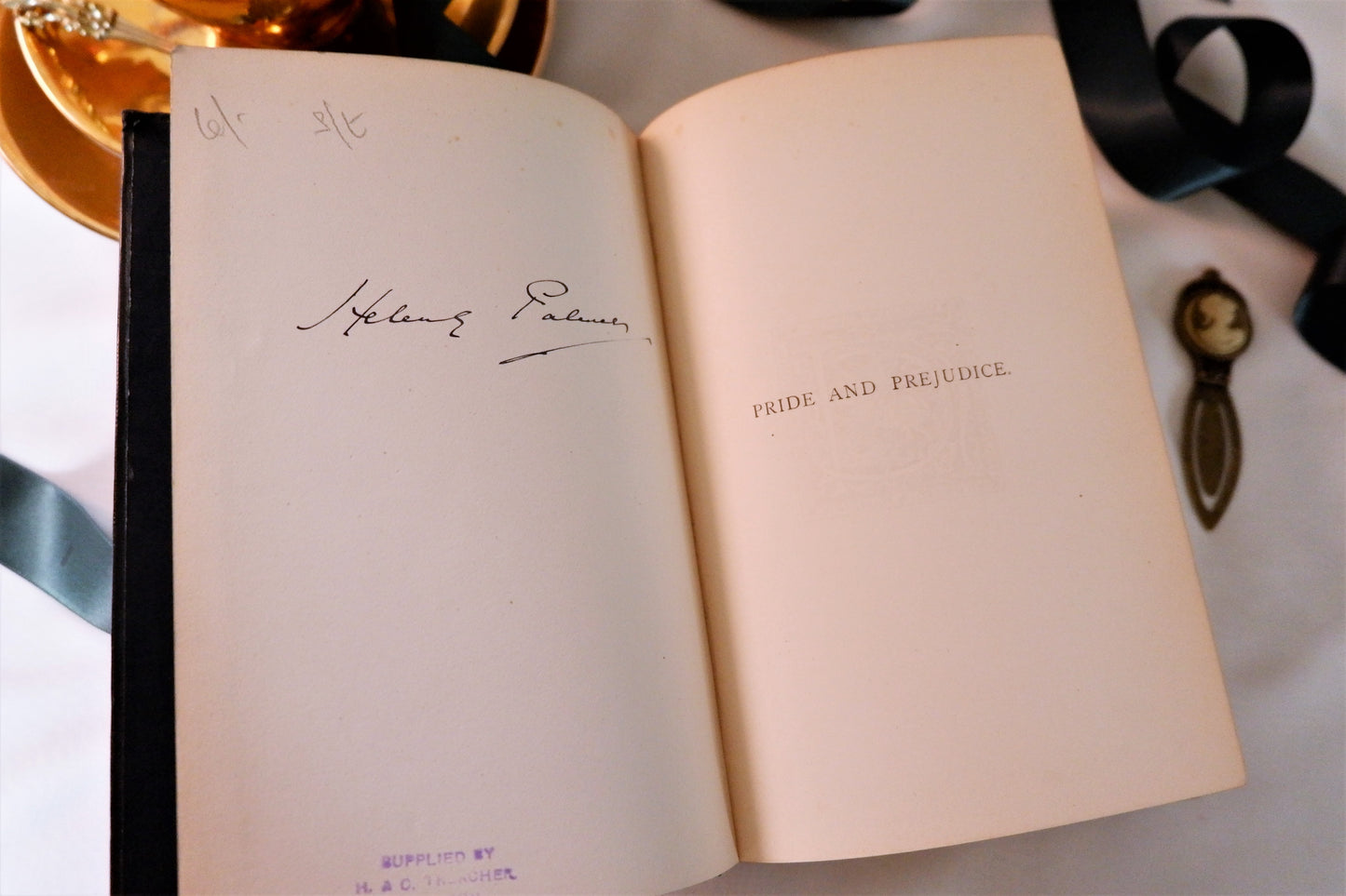 1895, Pride and Prejudice by Jane Austen / The Peacock Edition / George Allen, London / In Good Condition / Illustrated by Hugh Thomson